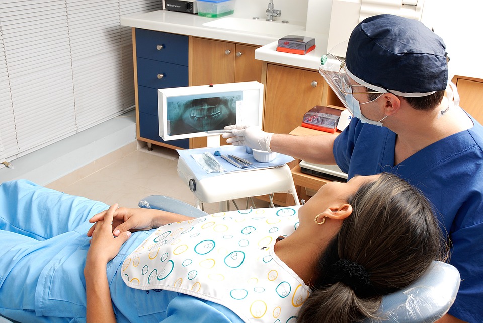 Implant Dentar