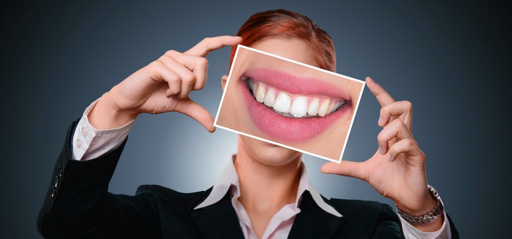 Implant dentar Bucuresti